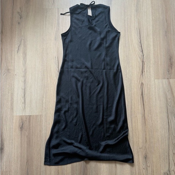 GAP Black Midi Dress - Picture 3 of 3